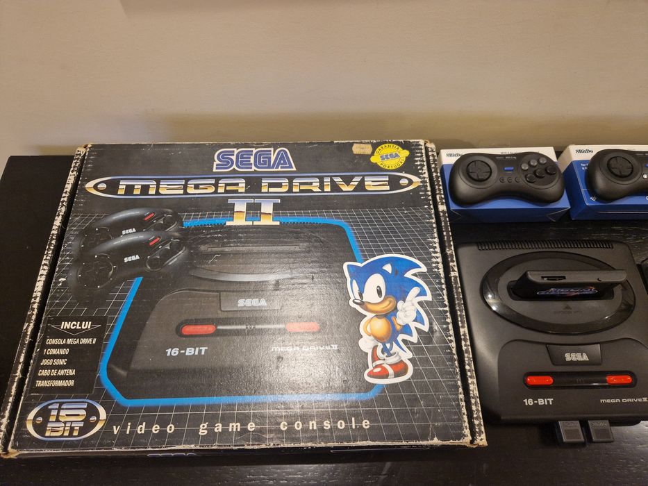 Mega Drive 2 + Everdrive + Comandos 8BitDo