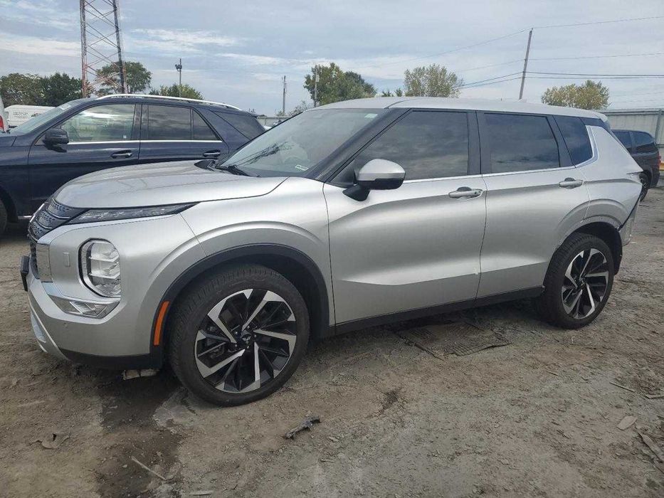 Mitsubishi Outlander Se 2023 *