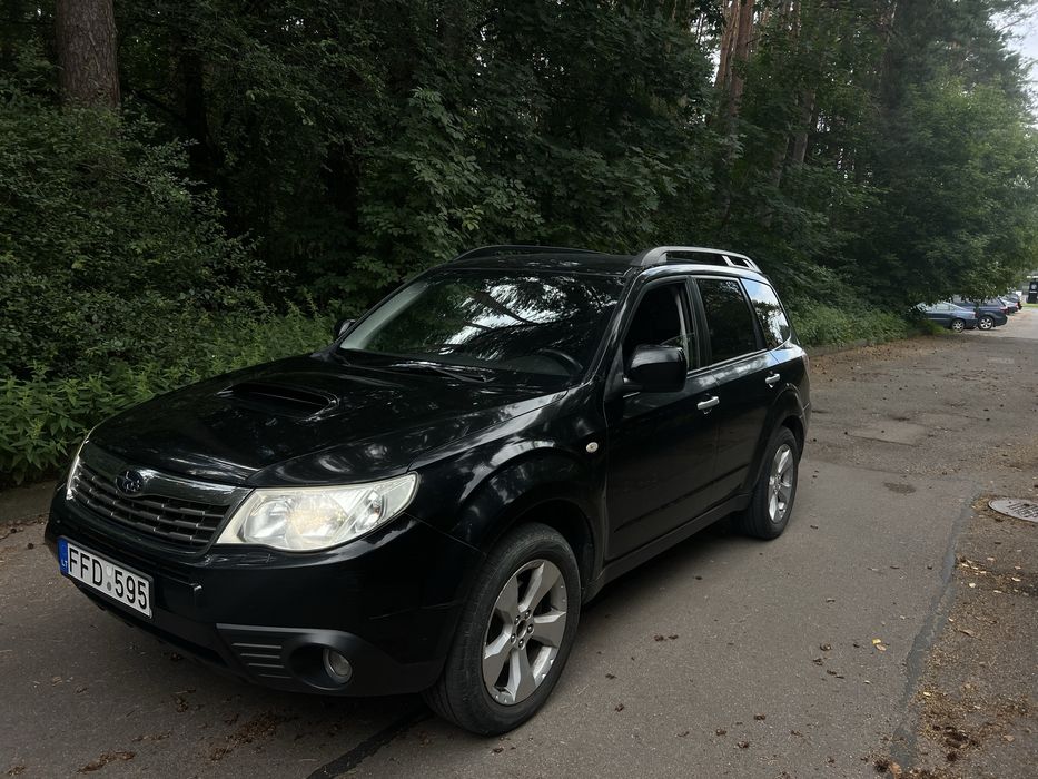 Свіжий Subaru Forester 2010 року