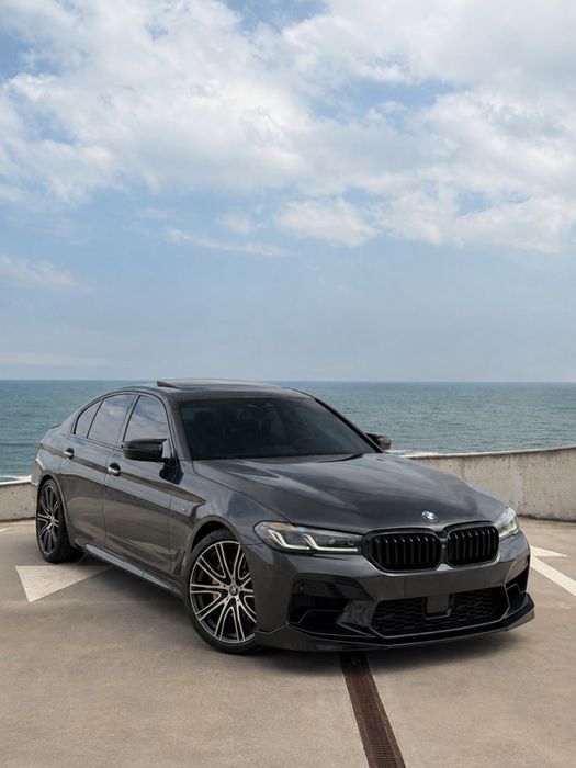 BMW 5 Series 2017 VIN WBAJE5C59JG918202 фото оголошення 2 з 8