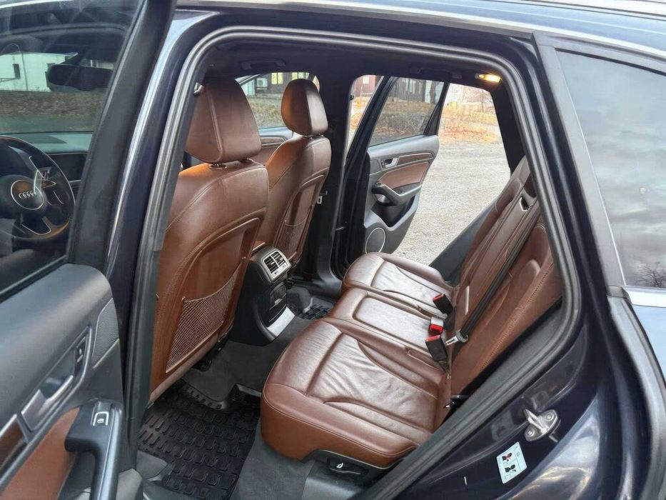 Audi Q5 Premium Plus      2016