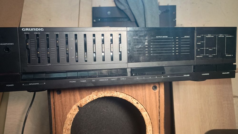 Grundig V 8200 MK II