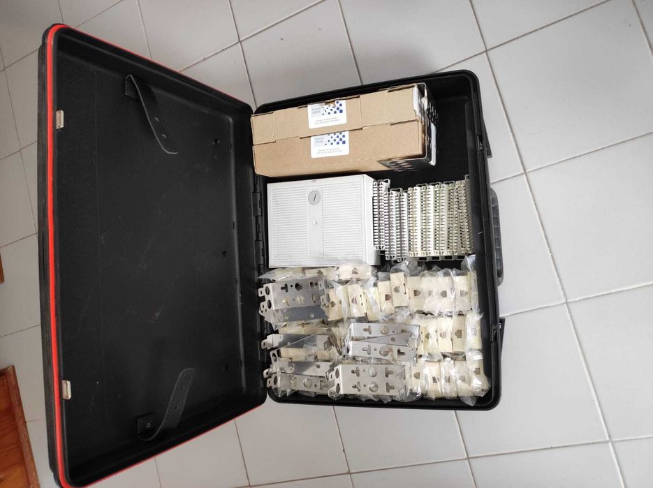 Acessórios e material para voz