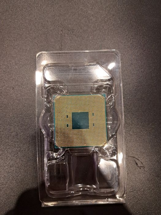 AMD Ryzen 5 1600 – Stan idealny • 6 rdzeni • 12 wątków • Możliwa negoc