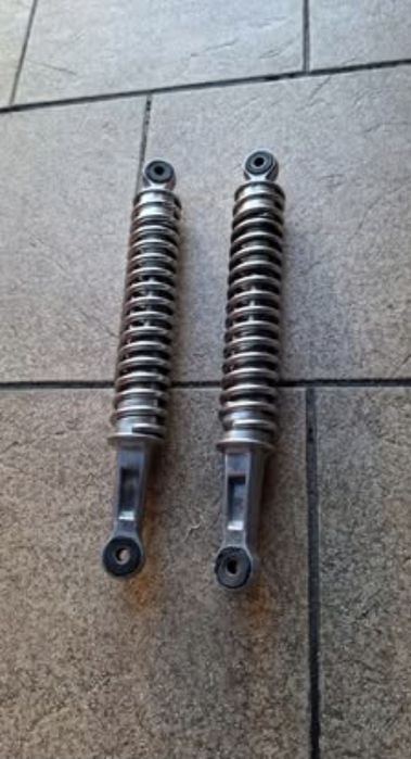 Amortyzatory + podnóżki Komar Romet