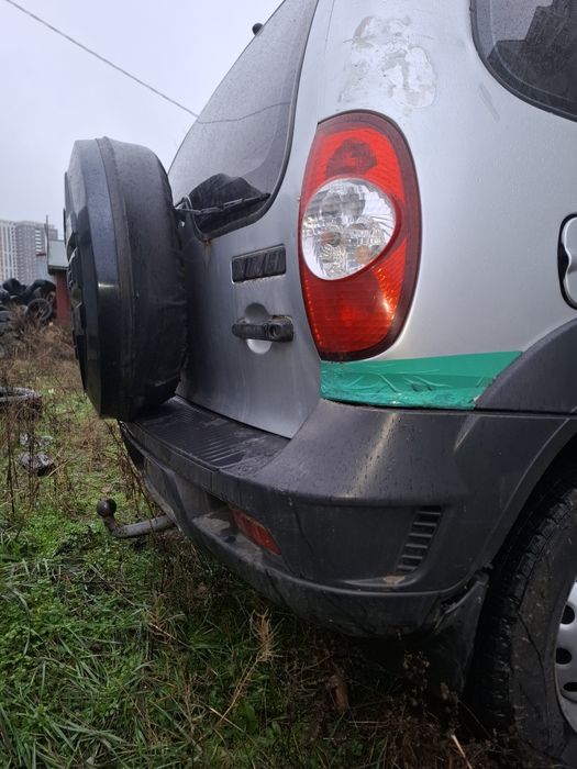 Niva Chevrolet Bertone на запчасти