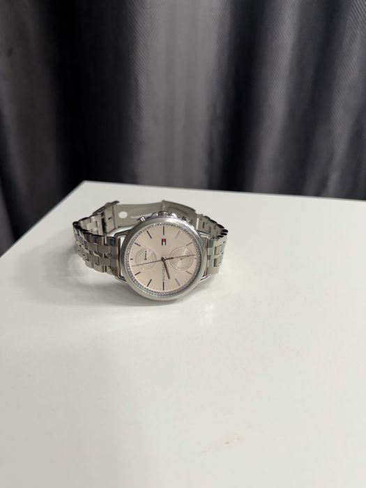 годинник жіночий Tommy Hilfiger