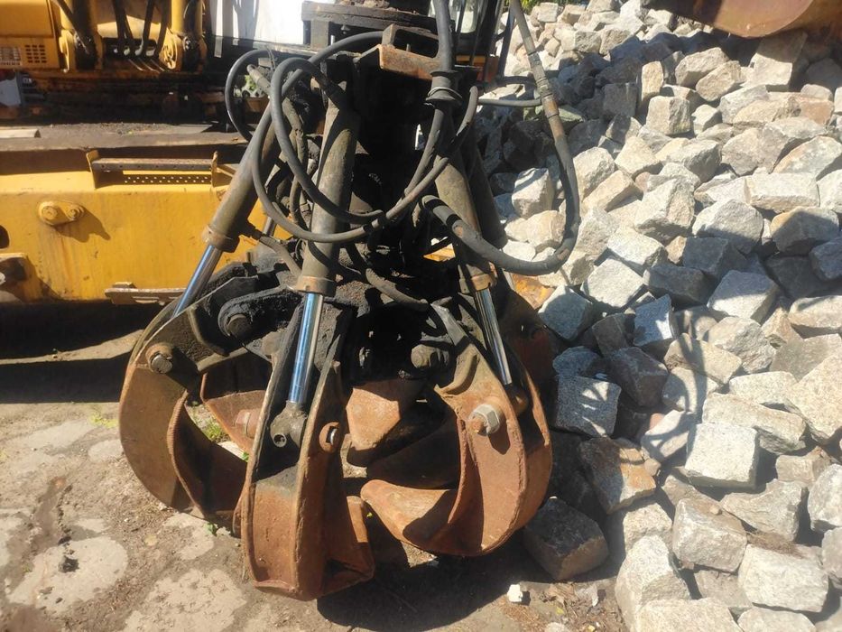 Chwytak do złomu 5 ramienny