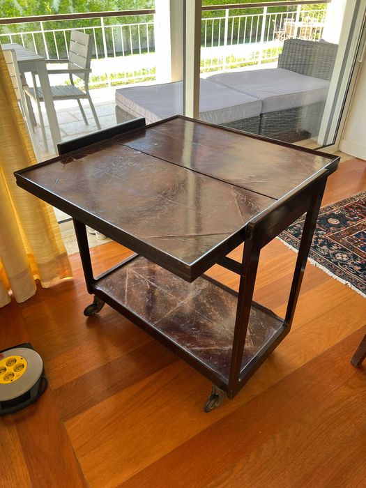 Carrinho de Bar / Chá /Mesa Vintage em Madeira Escura com Rodas