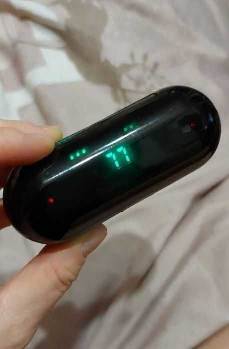 Беспроводные Bluetooth Наушники Amoi F9 Black с Зарядным Кейсом