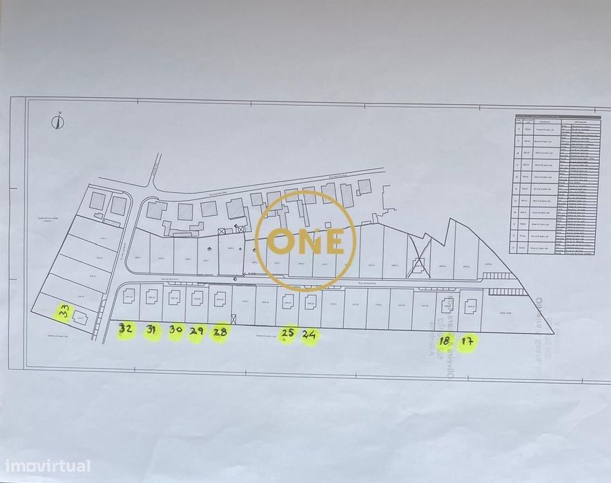 Lote de terreno de construção com 700m2 de área em Bairro para venda