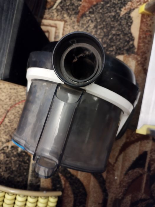 Odkurzacz Philips GC9332 uszkodzony