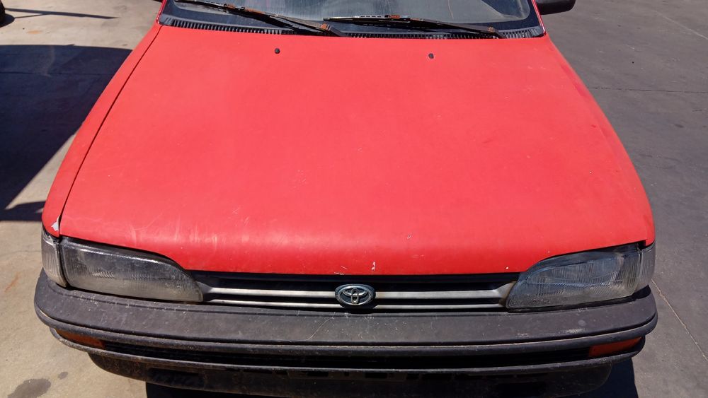 Capot TOYOTA Corolla Compact (_E9_)
