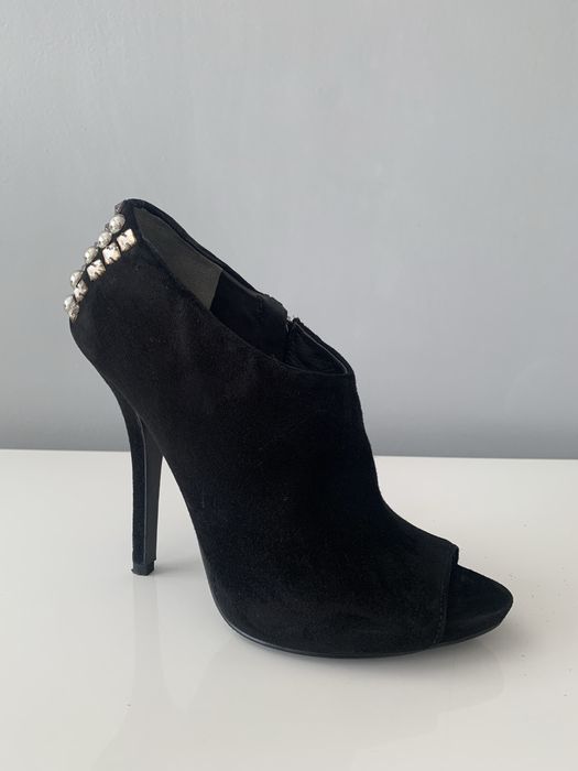 Guess open toe czarny zamsz 36/37