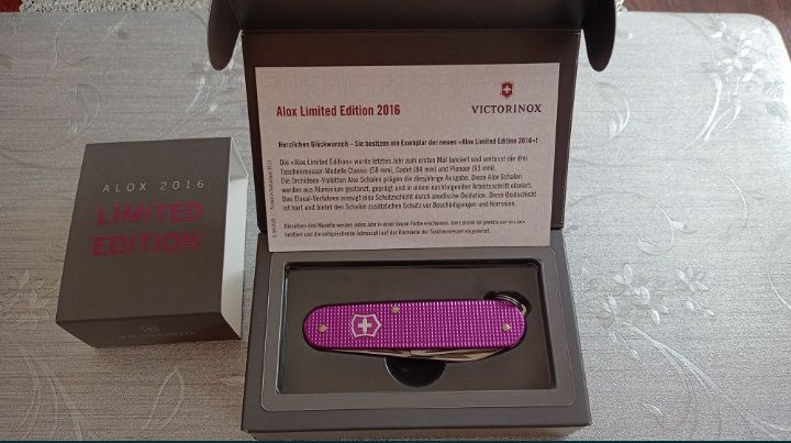 Victorinox Cadet Limited Edition 2016 nowy