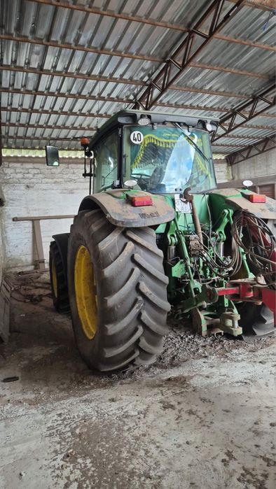 Трактор John Deere 8430