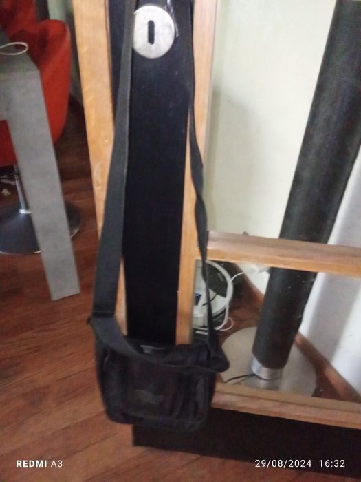 Bolsa puma em excelente estado
