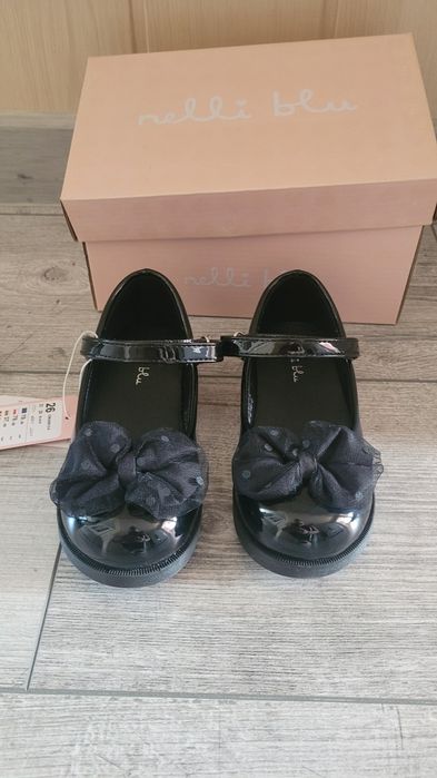 Eleganckie buty dla dziewczynki