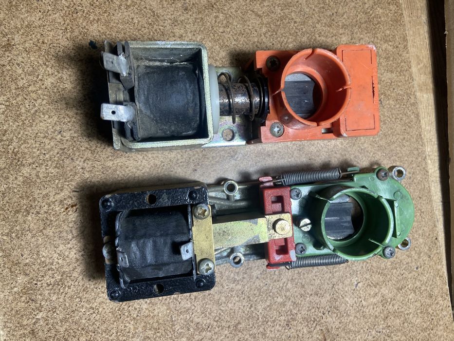 Соленоид мощный.