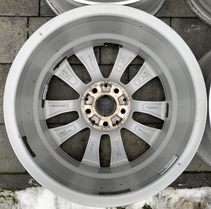 Felgi Oryginał Mercedes B C E V klasa Vito 7Jx17 ET48,5 5x112