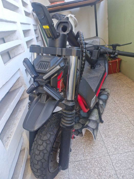 Tratinete eletrica