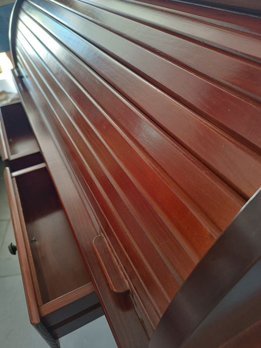 (Promo NATAL) Papeleira com persiana e gavetas