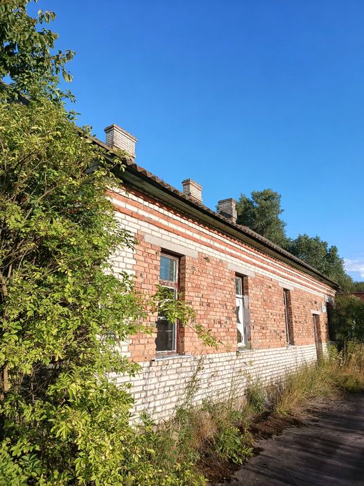 Продам  комерційну нерухомість,хату, виробництво, майстерню,гараж