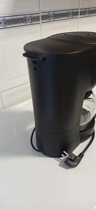 Cafeteira de filtro elétrica Tarrington House (modelo CM2213) | nova