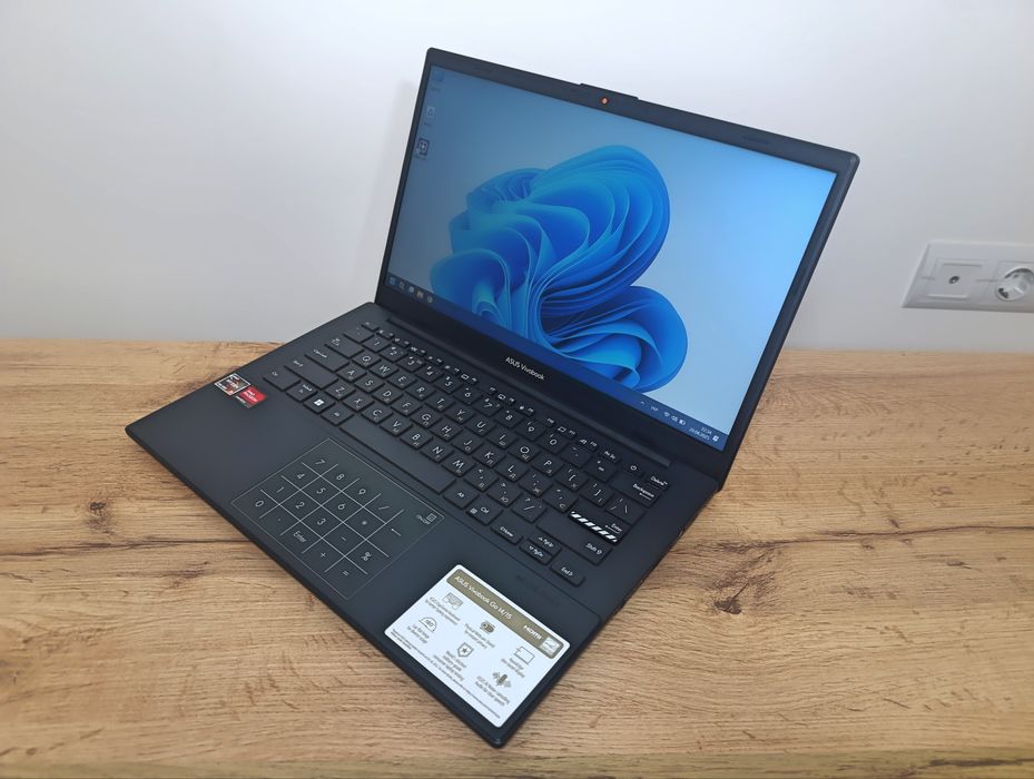 14' FHD Asus Vivobook 14/AMD Ryzen 3 7320U/4GB DDR5/SSD 256GB