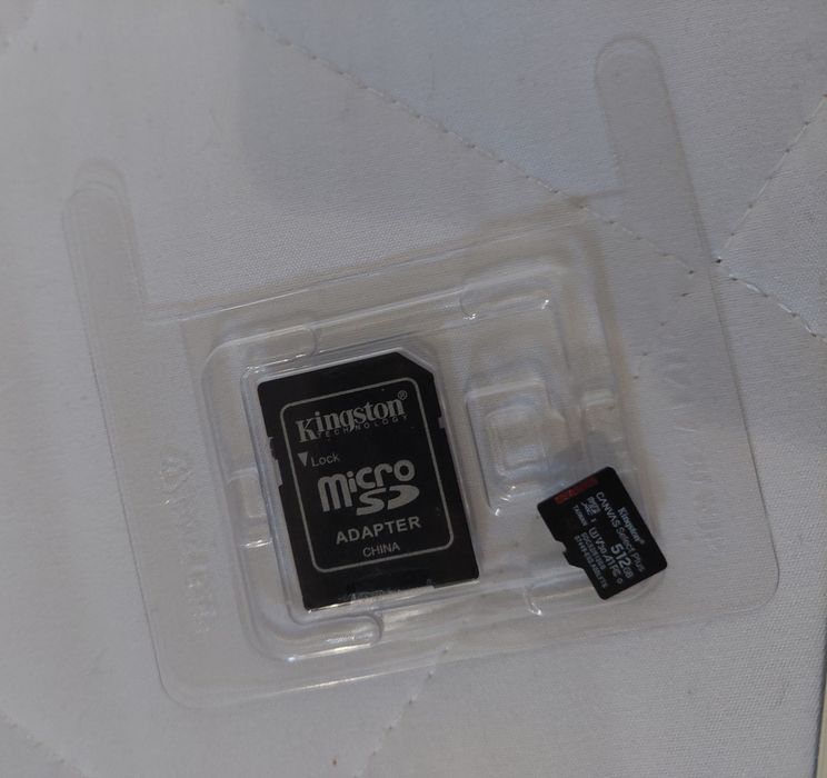 Карта пам'яті Kingston 512 GB microSDXC Canvas Select Plus + SD-Adapter.