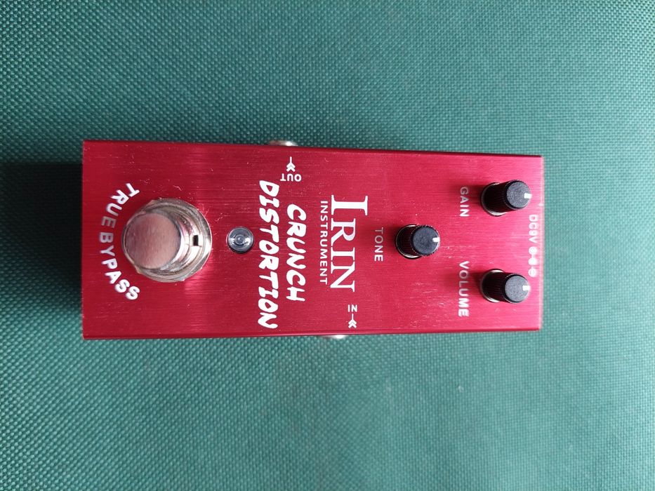 Гитарная педаль-примочка Crunch distortion