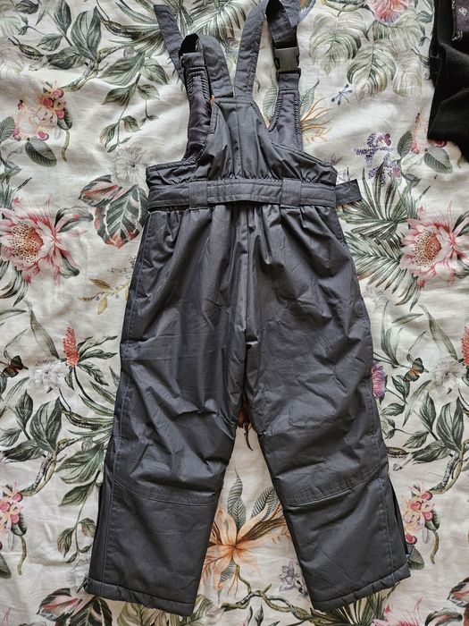 Spodnie zimowe / kombinezon 98/104