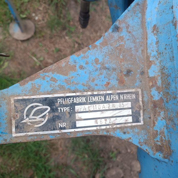 Продам плуг лемкен оборотний