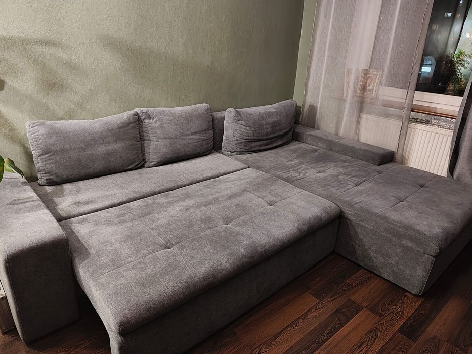 Narożna kanapa z funkcją spania