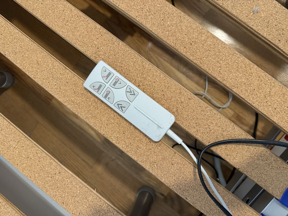 Cama articulada com colchao