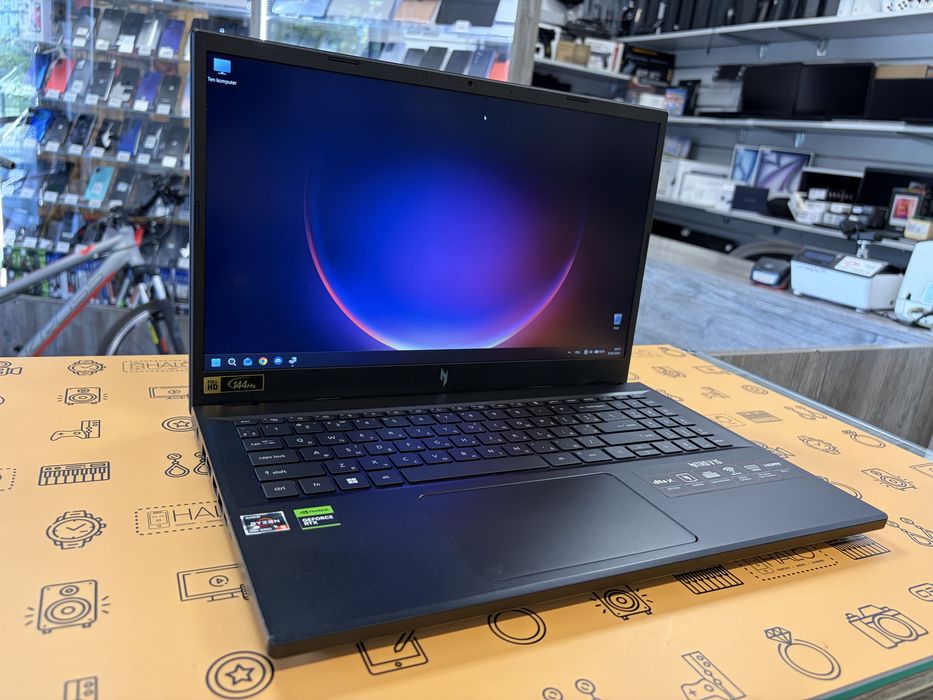 Laptop ACER Nitro V 15 ANV15-41 R5/16GB RAM/1TB SSD/RTX4050 od HALOgsm