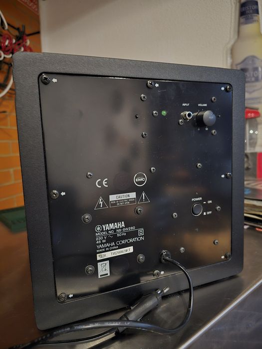 Subwoofer yamaha ativo