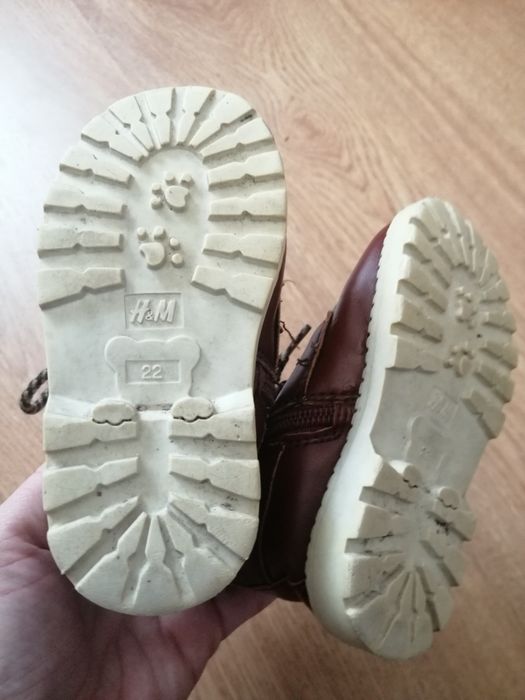 Buciki lekko ocieplane rozmiar 22 h&m