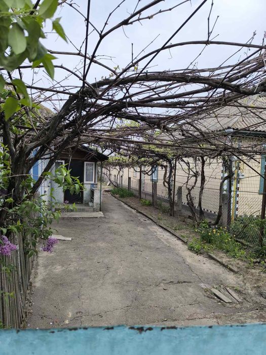 Продам будинок...