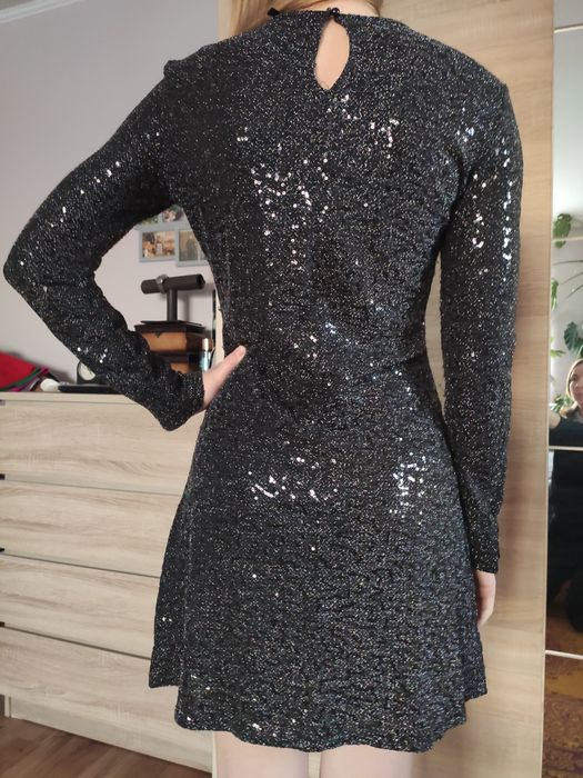 Платье нарядное, фирмы Koton, 36р