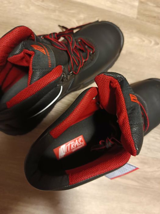 Чоботи спецові 43 розмір.