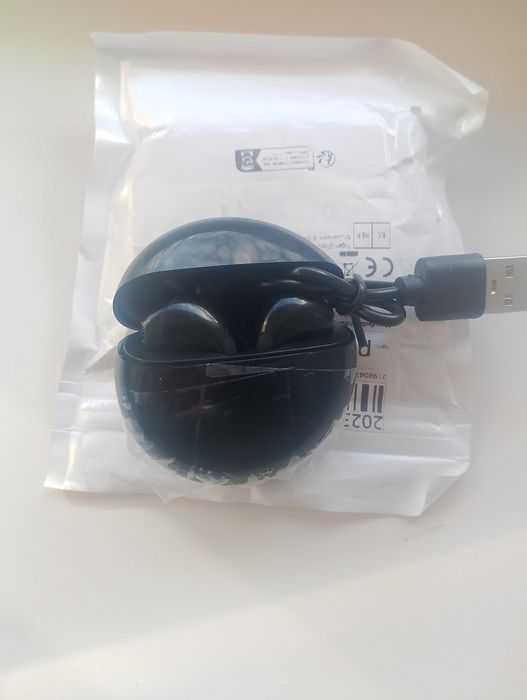 Сенсорные Bluetooth наушники