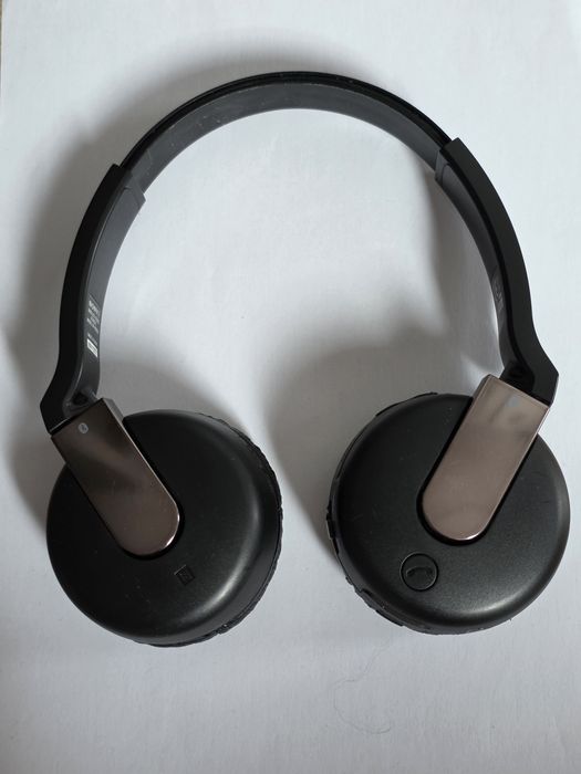 Słuchawki nauszne Sony DR-BTN200