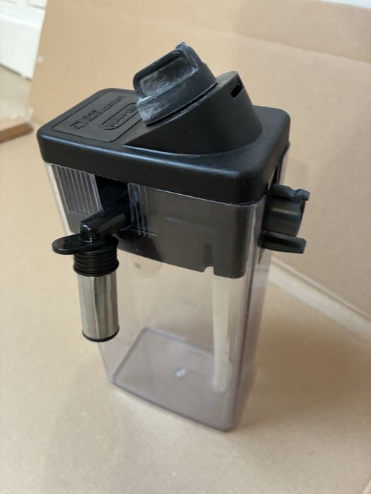 Pojemnik na mleko De’Longhi DLSC015 – bardzo dobry stan