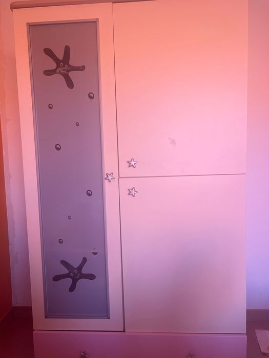 Berço cómoda guarda-roupa