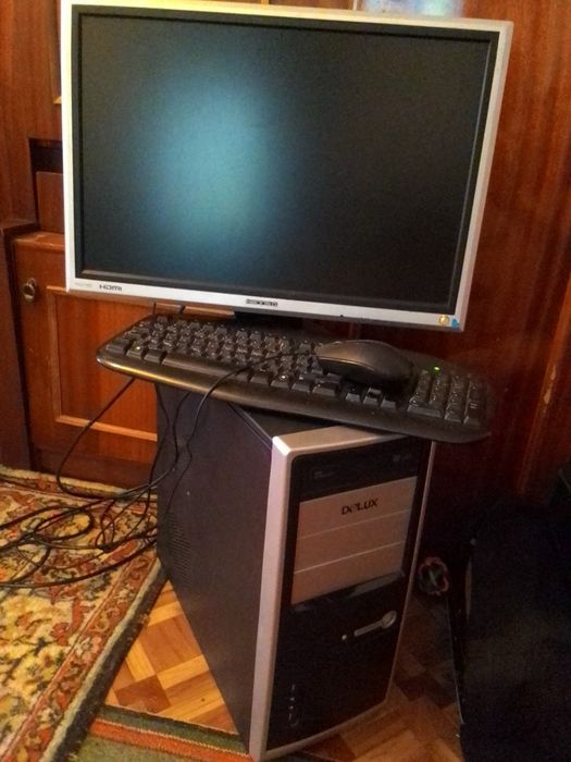 ПК АМД 4ядра +22 дюйма монитор все в сборе