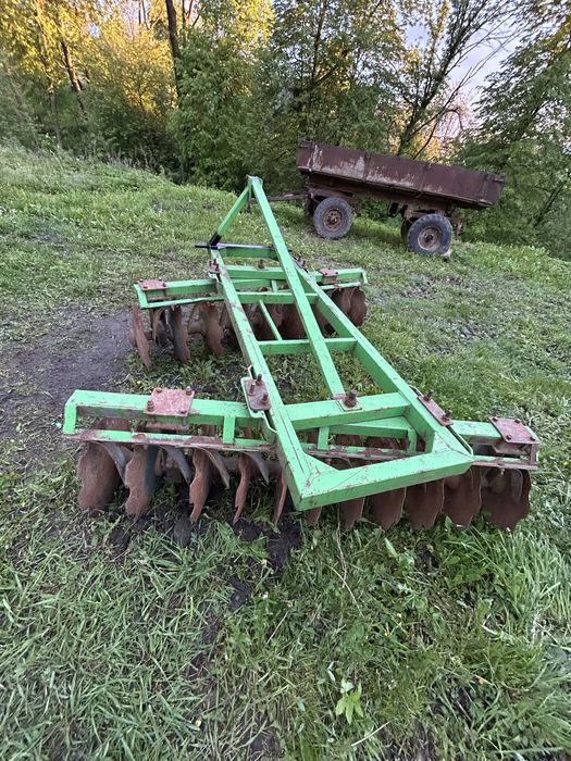 Бомет 2.10 як нова з заді 11 дисків