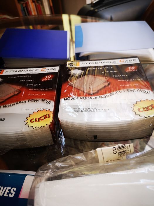Caixas e protecções para cds e dvd
