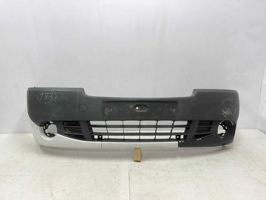 Бампер передний Renault Trafic (2007-14) Рено Трафик 620100307R