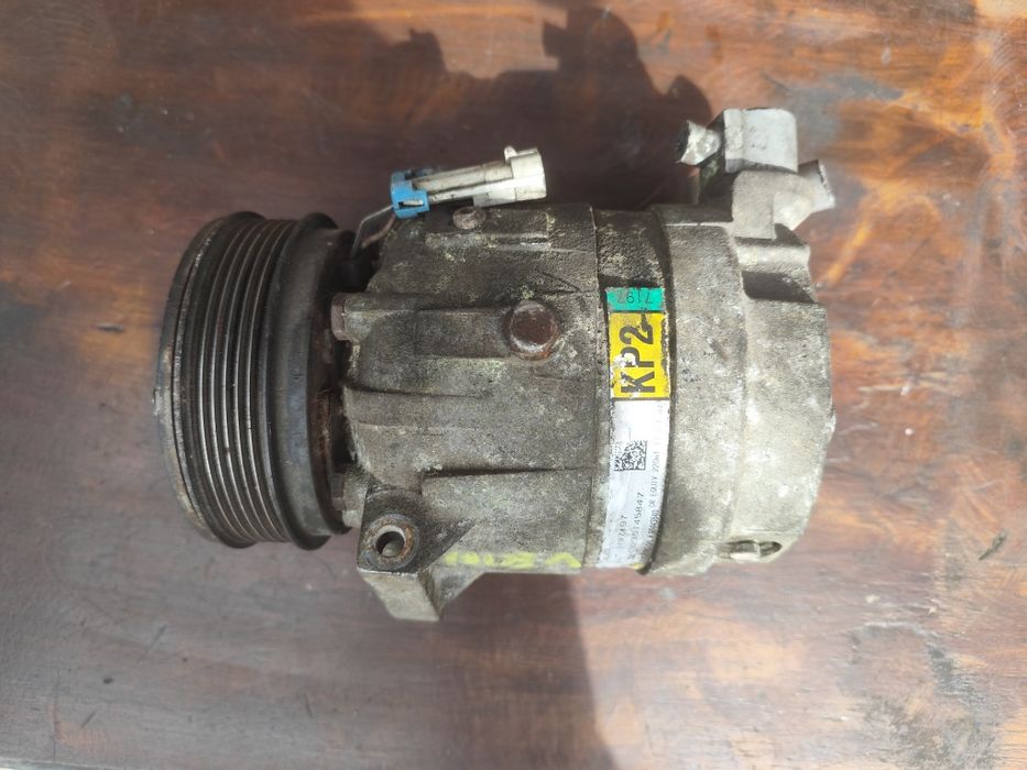Opel Vectra C 1.9 Cdti Z19DTH sprężarka klimatyzacji 13197197